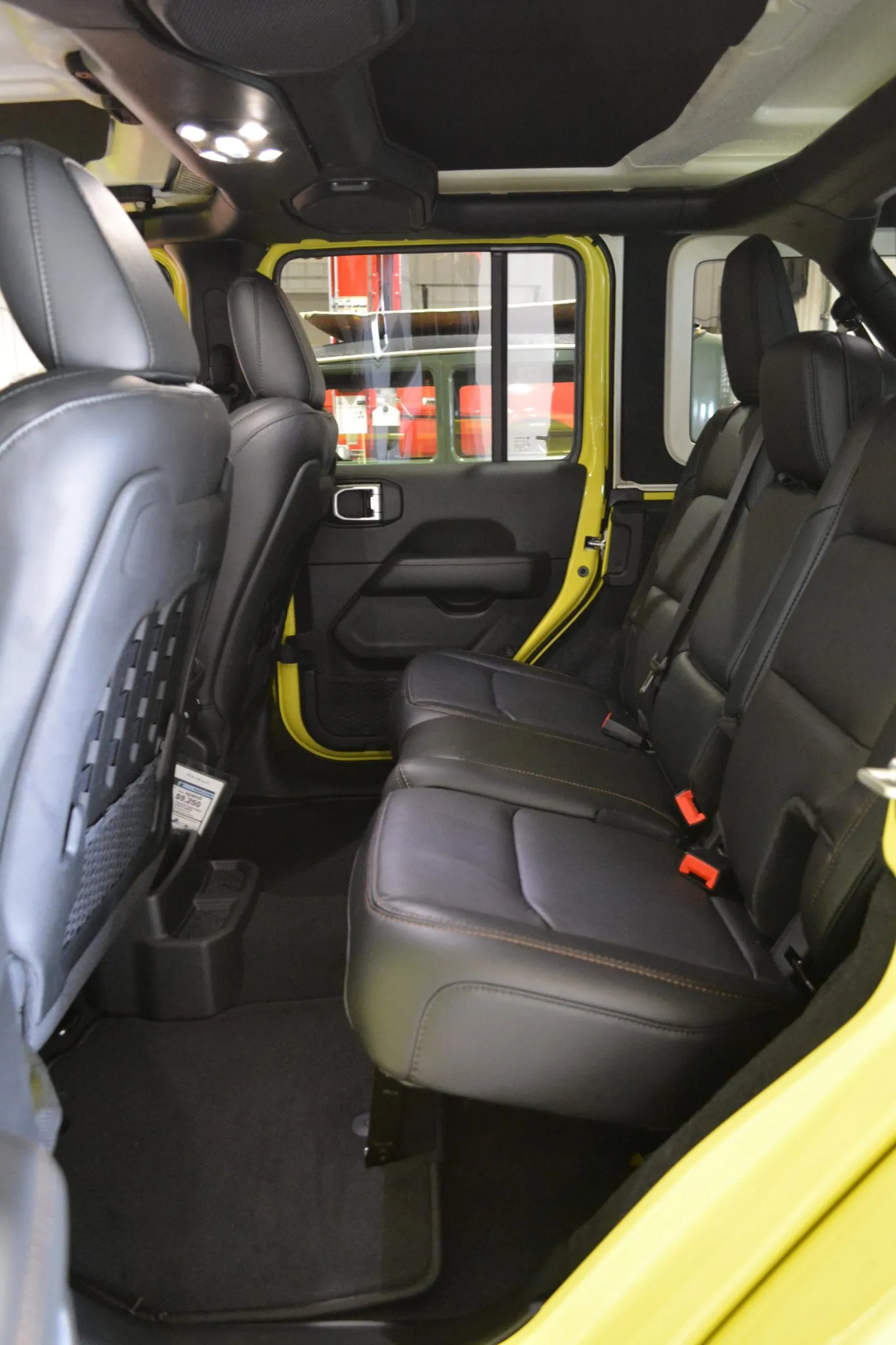 2022 Jeep Wrangler Rubicon, photo 13 of 18