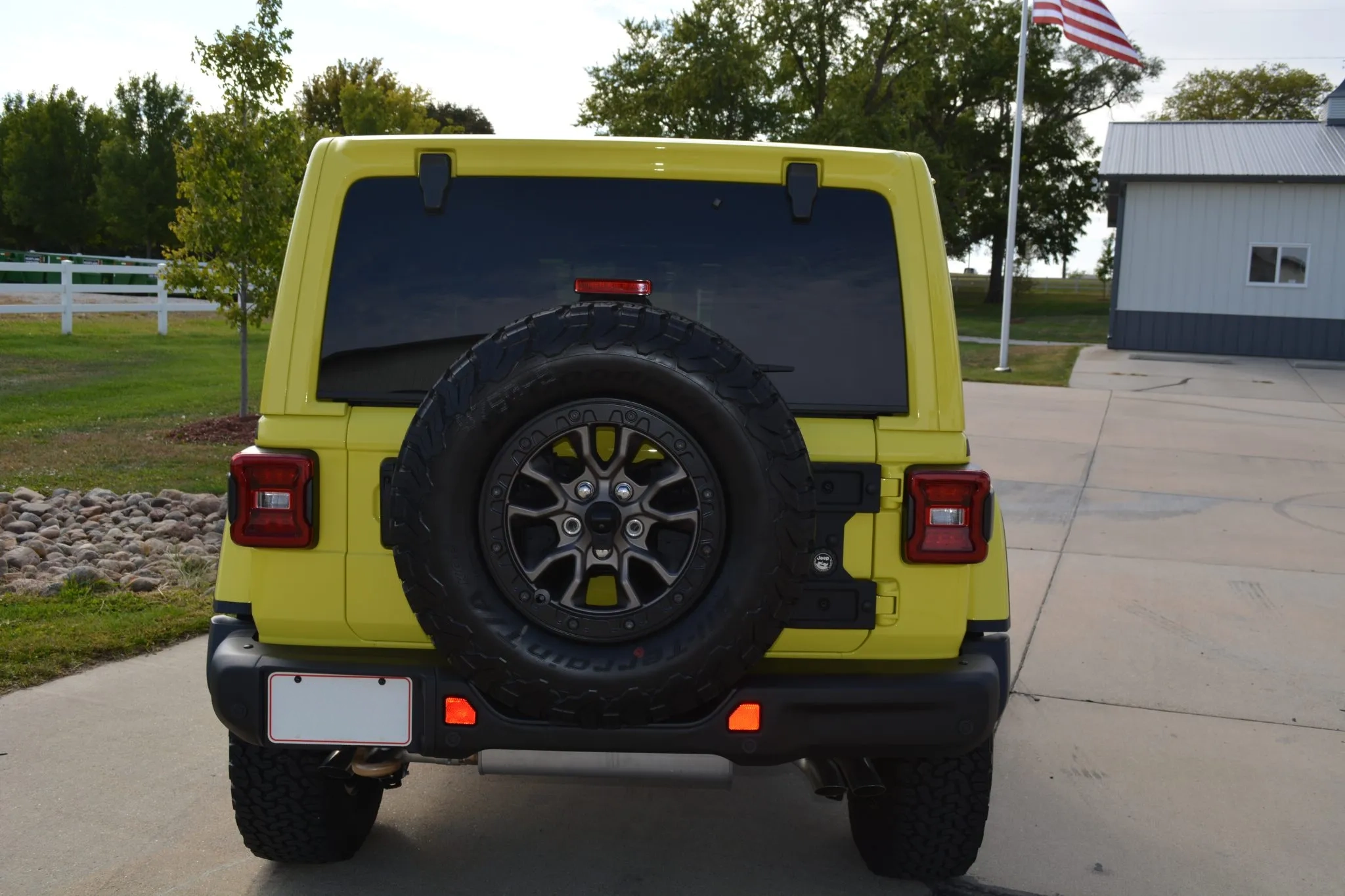2022 Jeep Wrangler Rubicon, photo 5 of 18