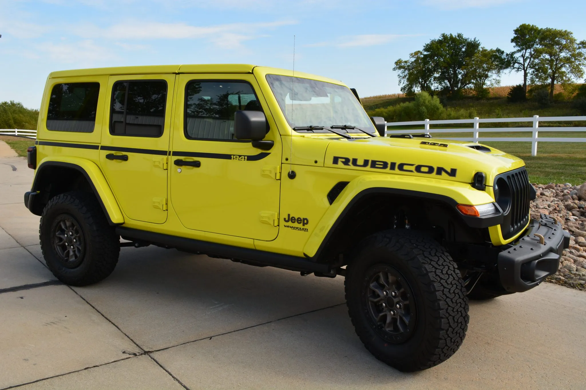 2022 Jeep Wrangler Rubicon, photo 7 of 18