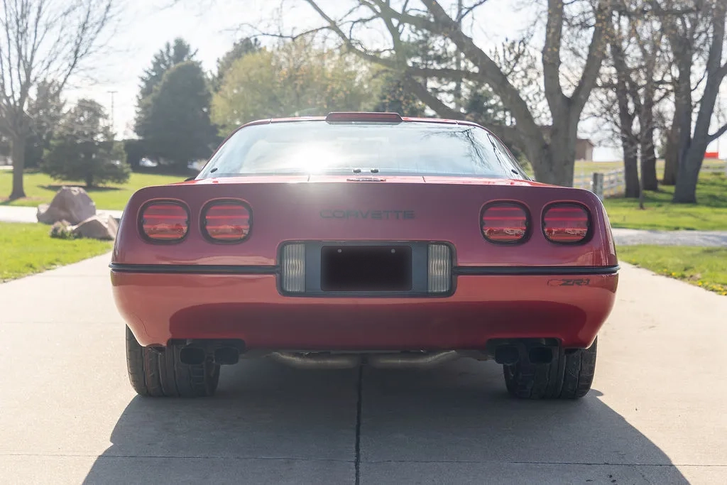 1990 Chevrolet Corvette ZR-1, photo 4 of 17
