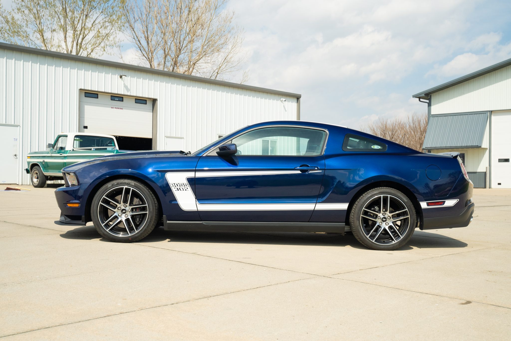 2012 Ford Mustang, photo 2 of 18