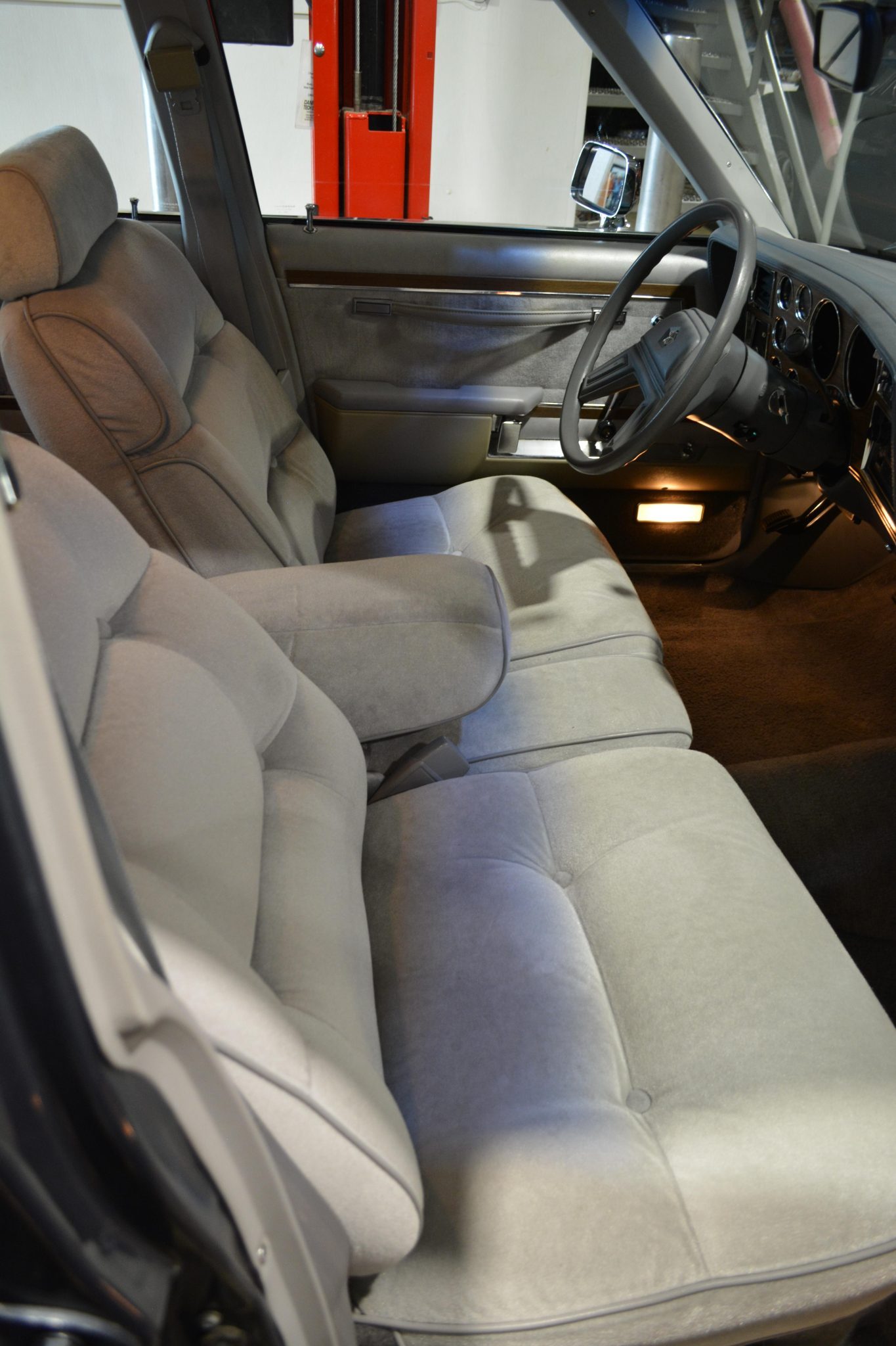 1985 Dodge Diplomat SE, photo 11 of 16